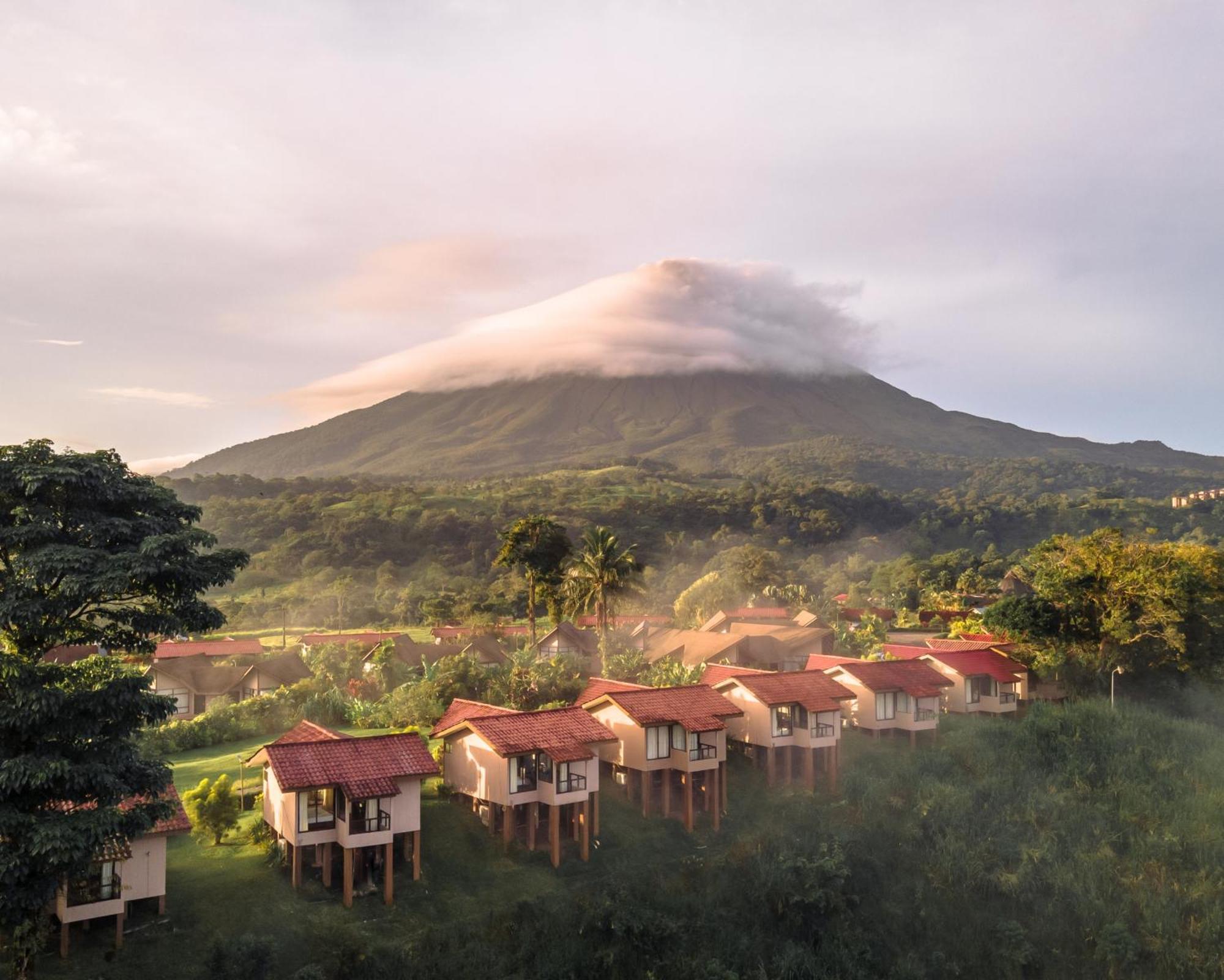 Montana De Fuego Mountain Resort & Spa La Fortuna 객실 사진